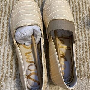 Sam Edelman Croc-Embossed Cream Loafers